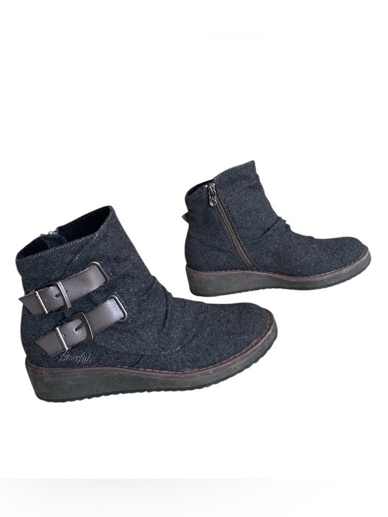 Blowfish Shoes - Blowfish Malibu Women's Gray Felt Side Zip Low Wedge Slouch Ankle Boots Size 6.5